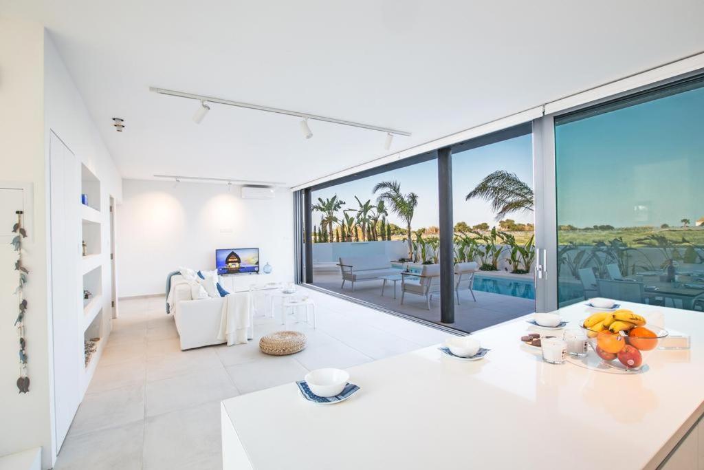The White H Villa, Protaras, Fresh And Peaceful Paralimni Exterior photo