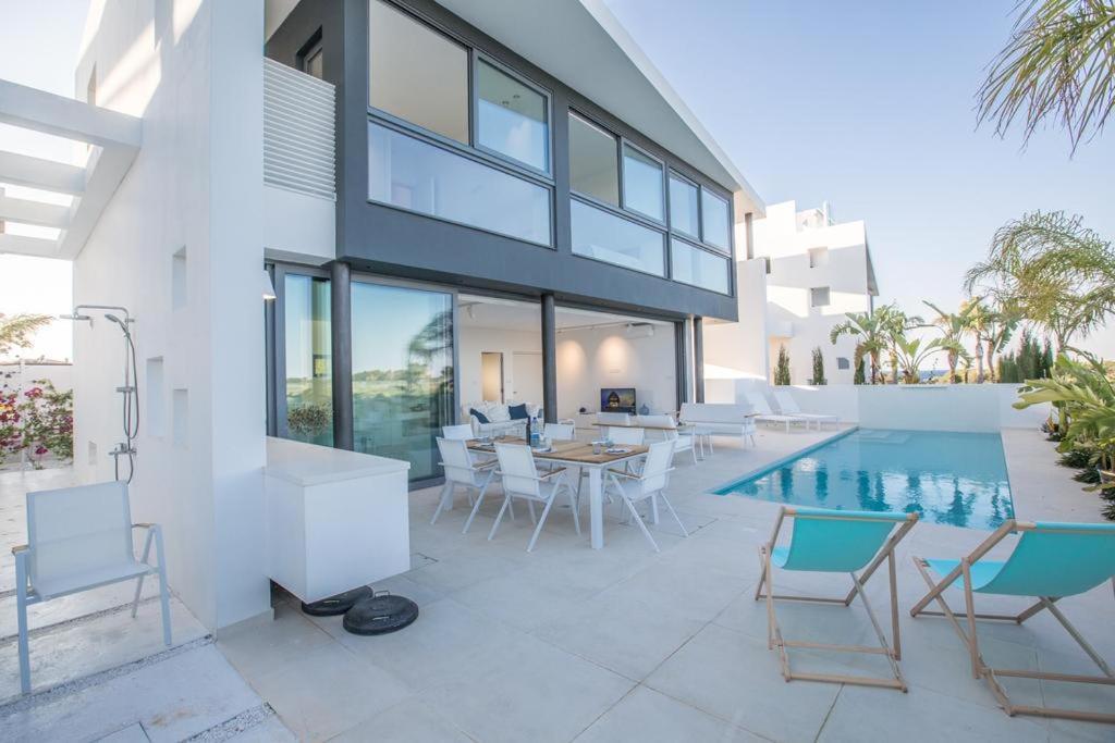 The White H Villa, Protaras, Fresh And Peaceful Paralimni Exterior photo