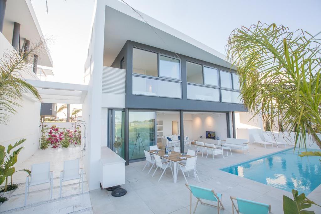 The White H Villa, Protaras, Fresh And Peaceful Paralimni Exterior photo