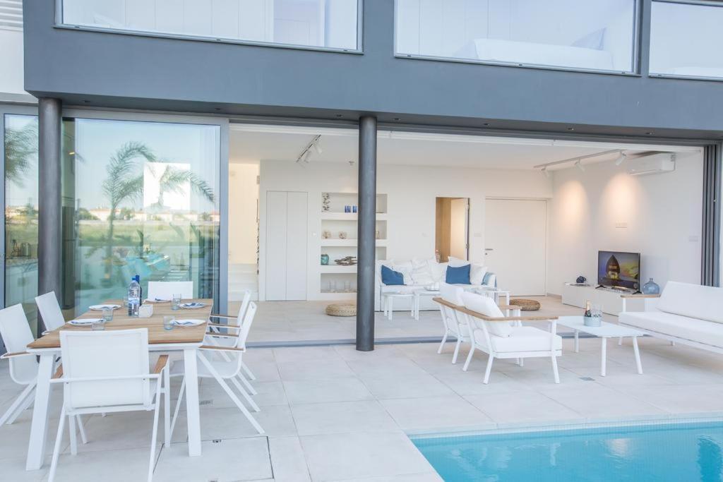 The White H Villa, Protaras, Fresh And Peaceful Paralimni Exterior photo